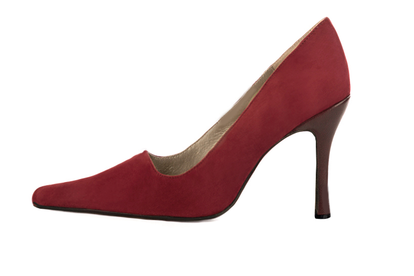 Burgundy red women's dress pumps,with a square neckline. Pointed toe. Very high spool heels. Profile view - Florence KOOIJMAN